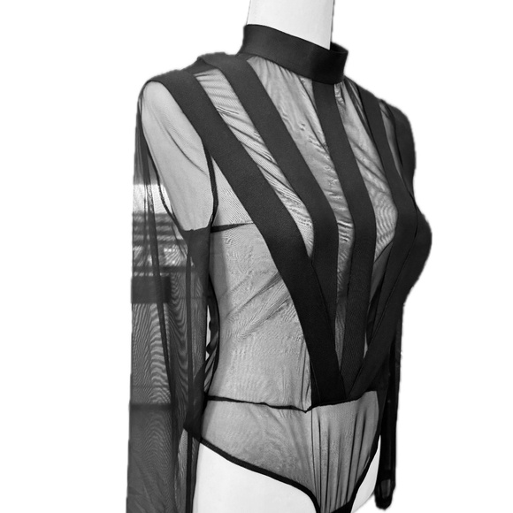 AKIRA, On The Money Mesh Paneled Cutouts Contour Bodysuit, Size L - Picture 2 of 11